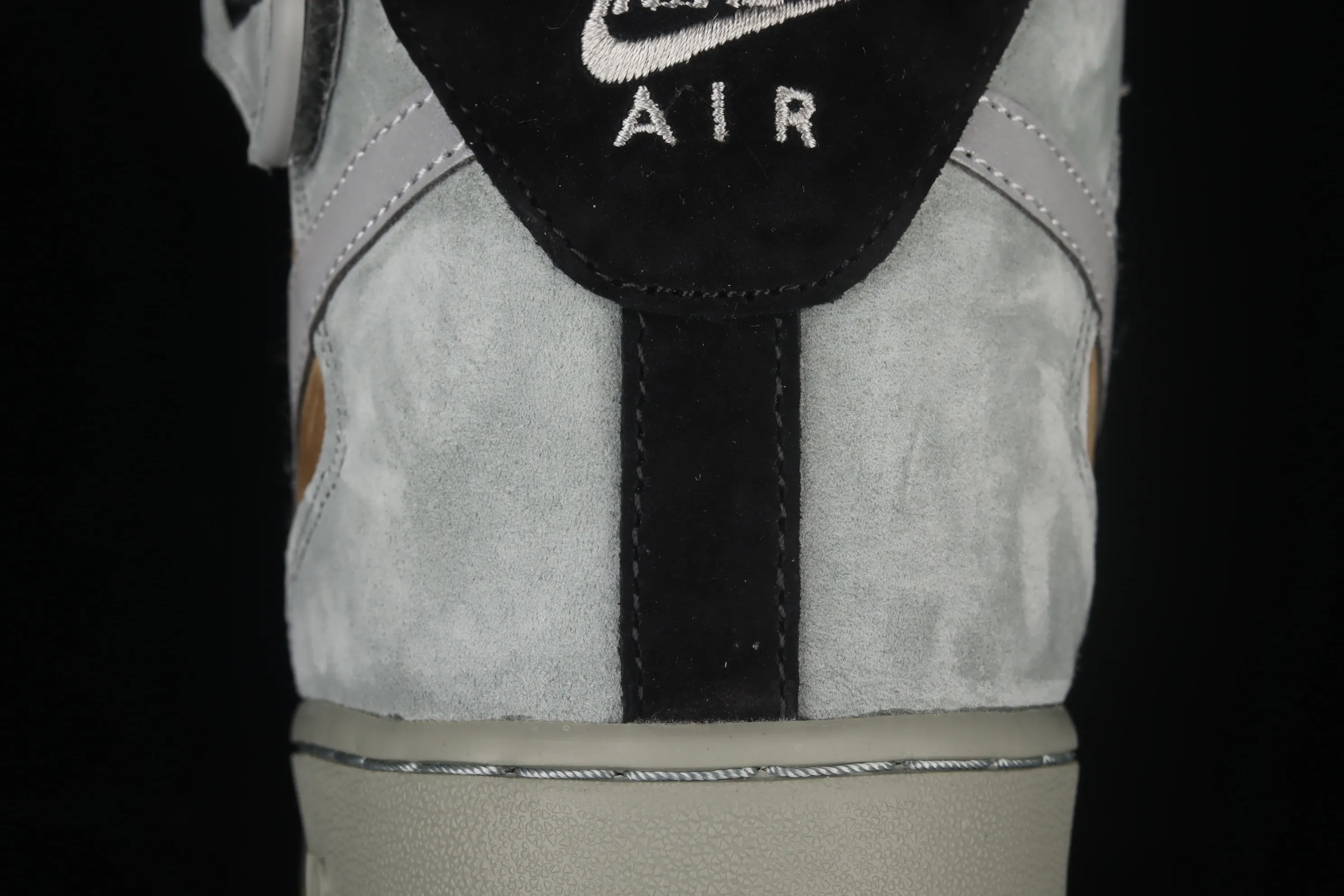 All categories Nk Air Force 1 Air Force series Nk Air Force 1 Mid Air Force mid-top Nk Air Force 1'07 Mid "Christmas" Christmas tree theme color Air Force 1 low-top casual sneakers CQ5059-118